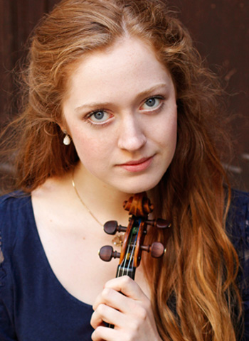 Promofoto von Concierto de Miriam Helms Alien en Basilea.