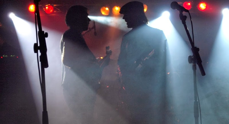 Fotografía promocional de MITOCONDRIAS