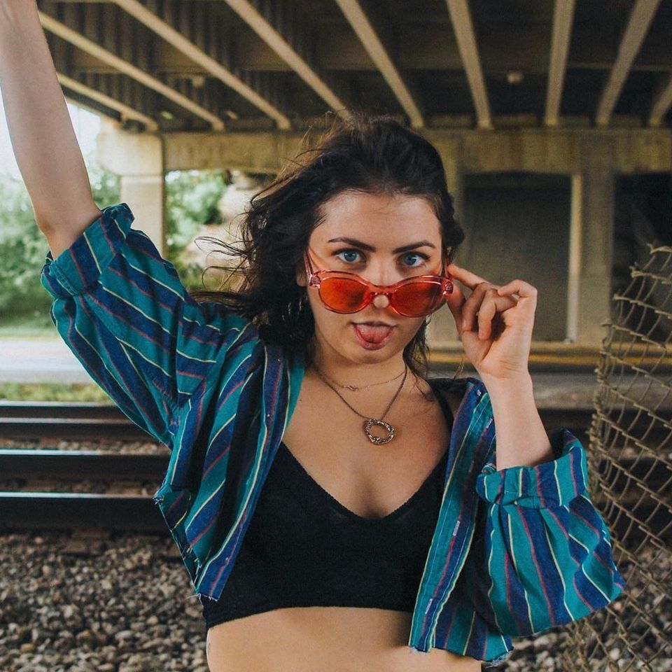 Fotografia promocional de Molly O'Malley.