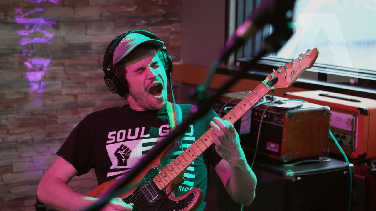 Fotografía promocional de Concierto de Mom Jeans en San Luis Obispo