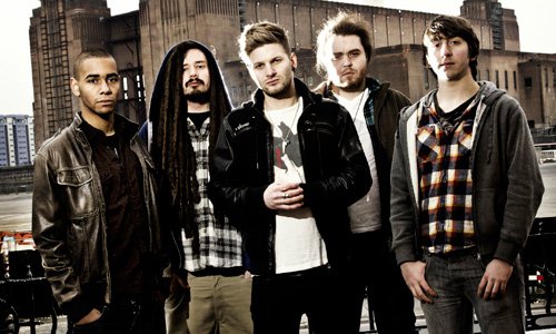 Fotografía promocional de Monuments