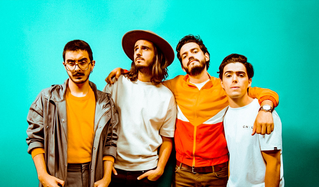 Promotional photograph of Morat.