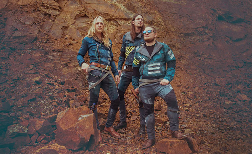 Fotografía promocional de Mother Engine