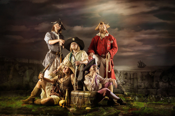 Promofoto von Concierto de Mr. Hurley & Die Pulveraffen en Stuttgart.