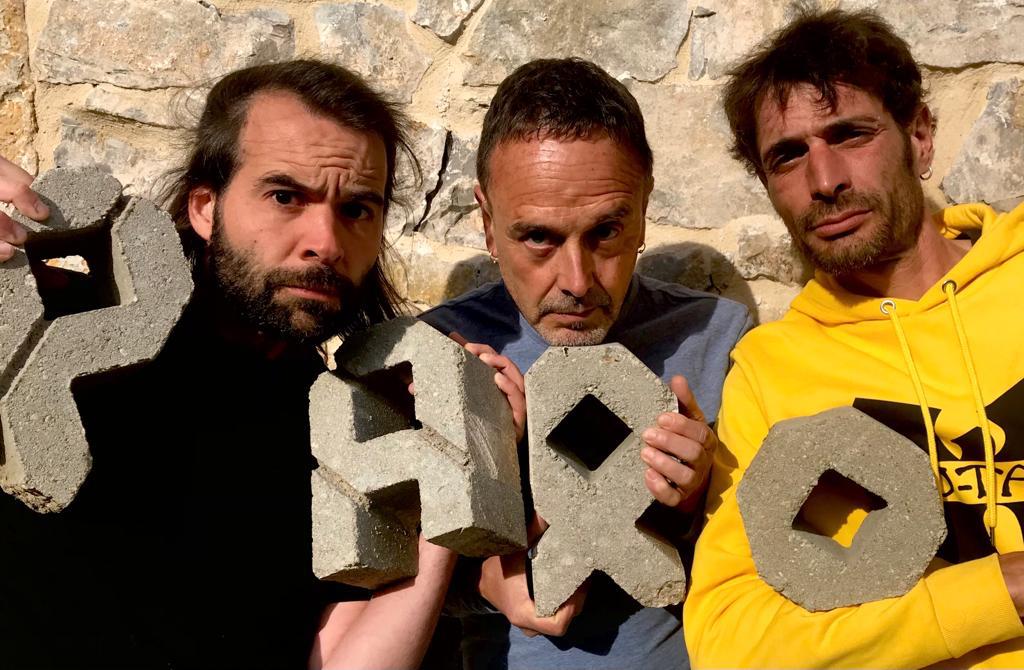 Fotografía promocional de Mundo Raro