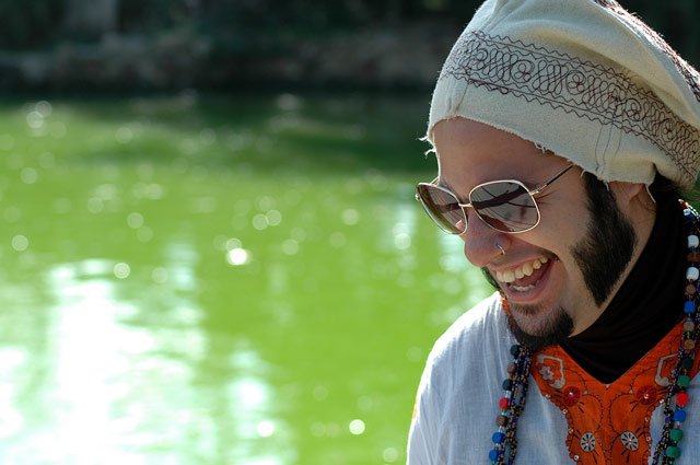 Promotional photograph of Munir Hossn.