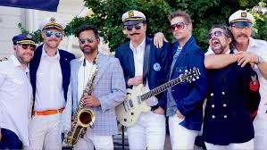 Fotografía promocional de Concierto de Mustache Harbor en Solana Beach