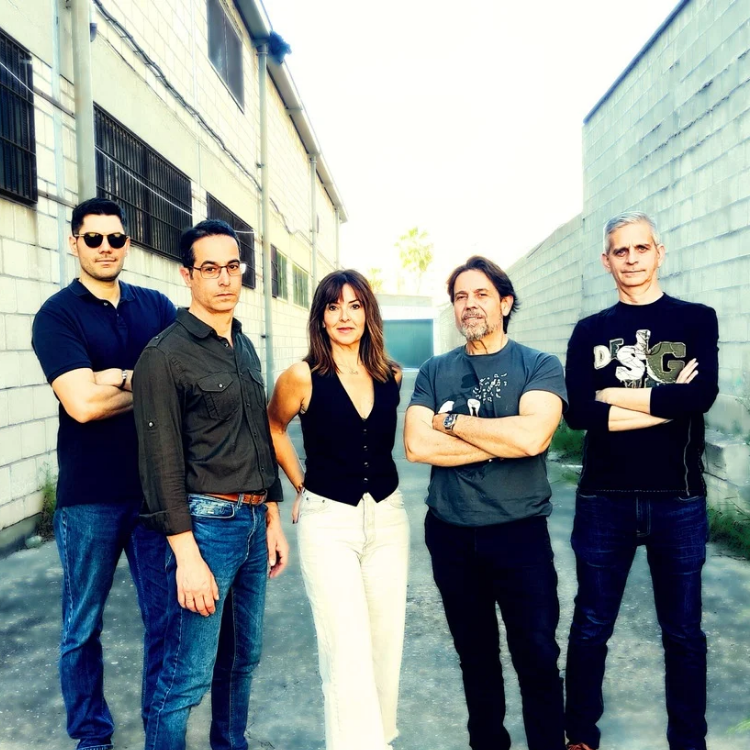 Fotografía promocional de myOwnCircus