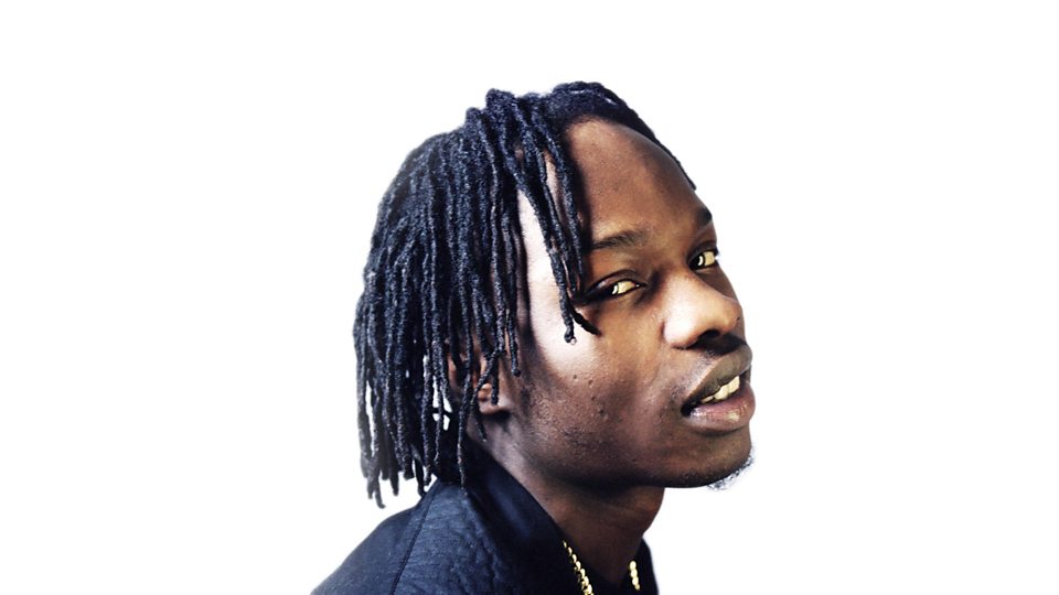 Fotografía promocional de Naira Marley