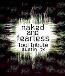 Fotografia promocional de Naked and Fearless.