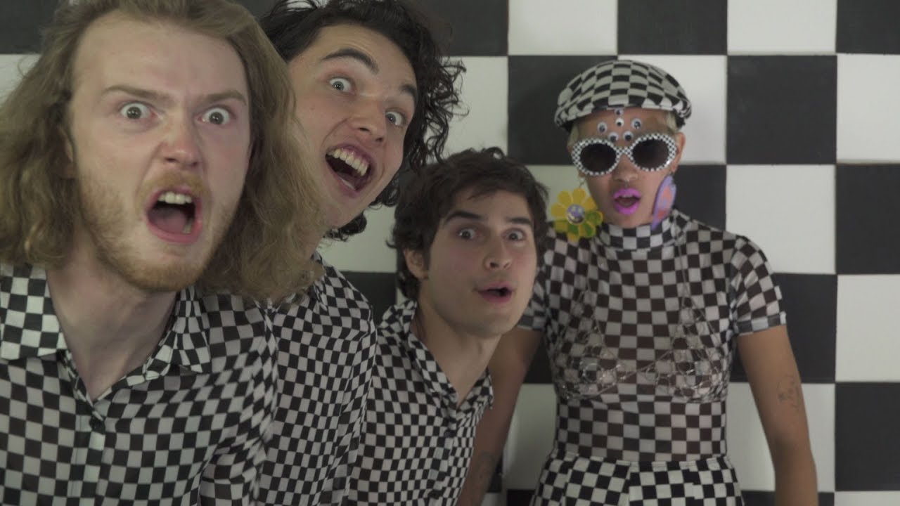 Fotografía promocional de Naked Giants