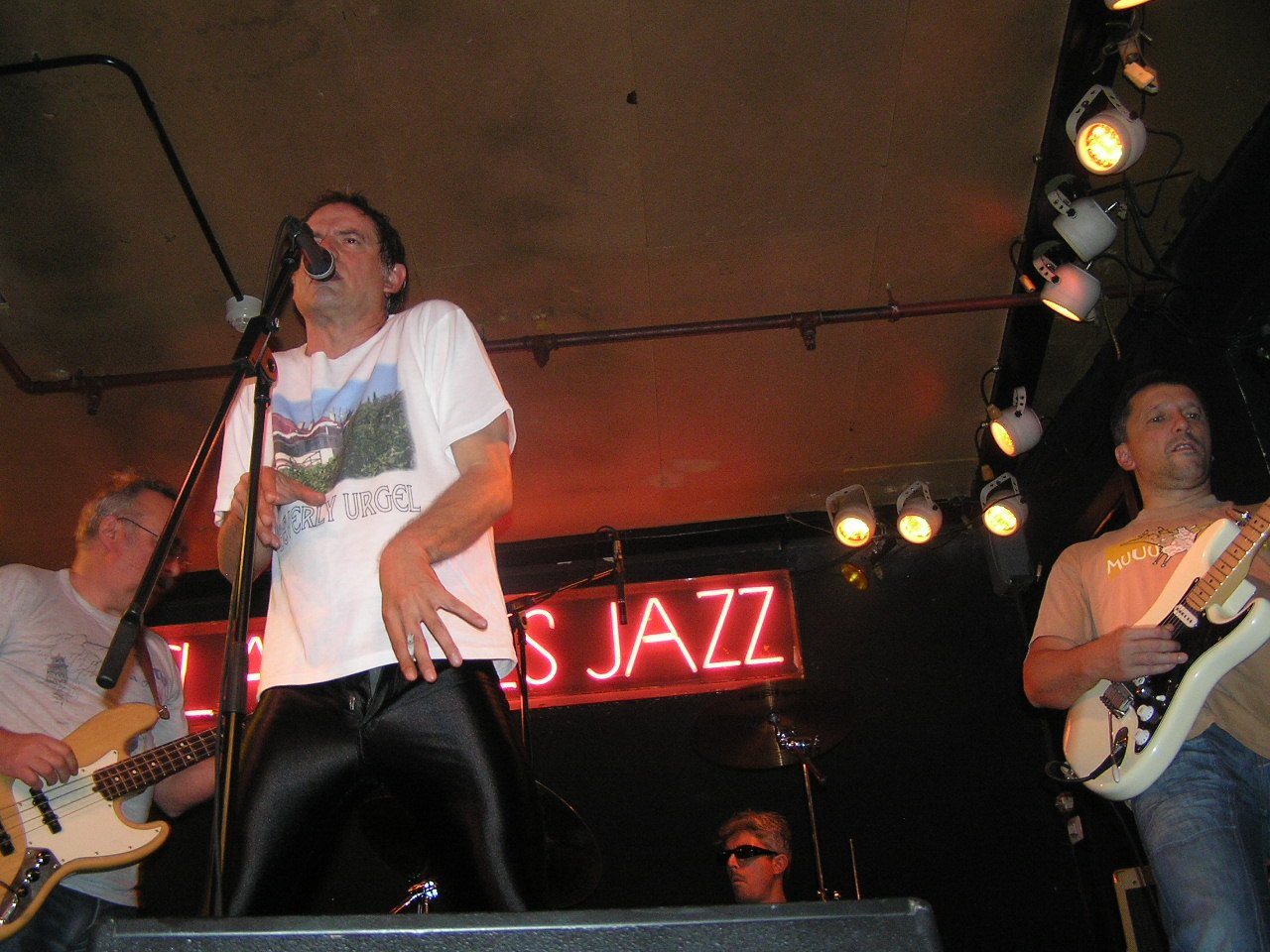 Fotografía promocional de Nancho Novo y Castigados sin postre