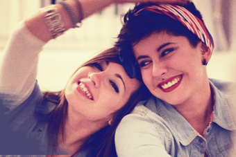 Fotografía promocional de natalia y maka