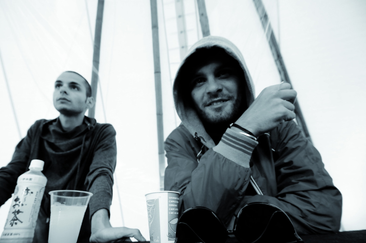 Promotional photograph of Natural/electronic.system.