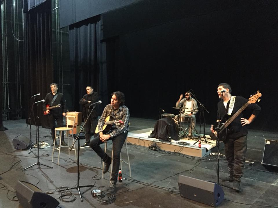 Fotografía promocional de Navajita Plateá