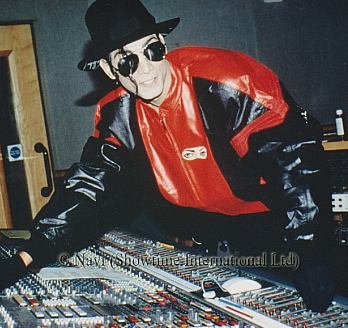 Promofoto von Navi As Michael Jackson - the King of Pop.