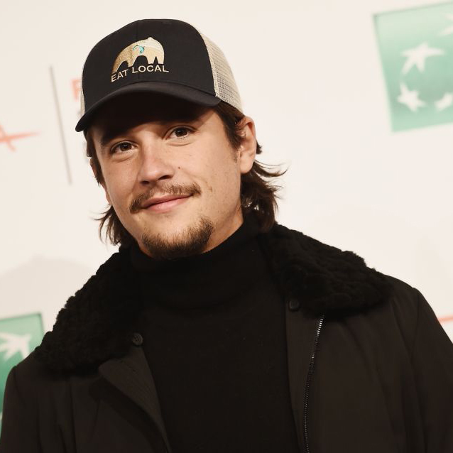 Promotional photograph of Nekfeu.