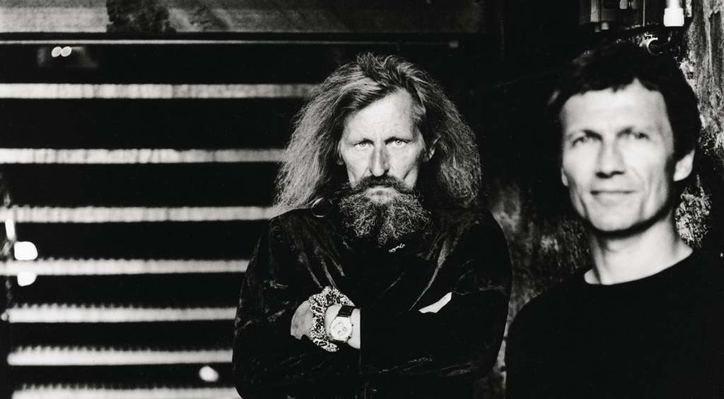 Promotional photograph of Neu!.