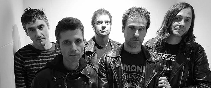 Fotografía promocional de Nuevo Catecismo Catolico