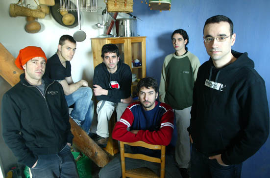 Fotografía promocional de Obrint Pas