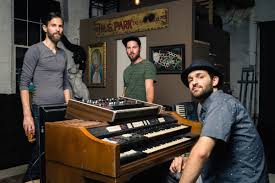 Fotografía promocional de Concierto de Octave Cat en Buffalo