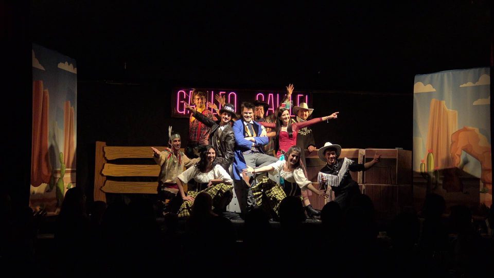 Fotografía promocional de Oeste Mágico