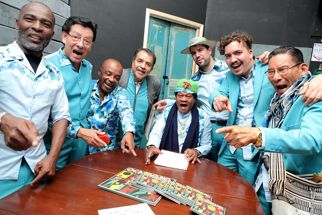 Fotografia promozionale di Ondatropica.