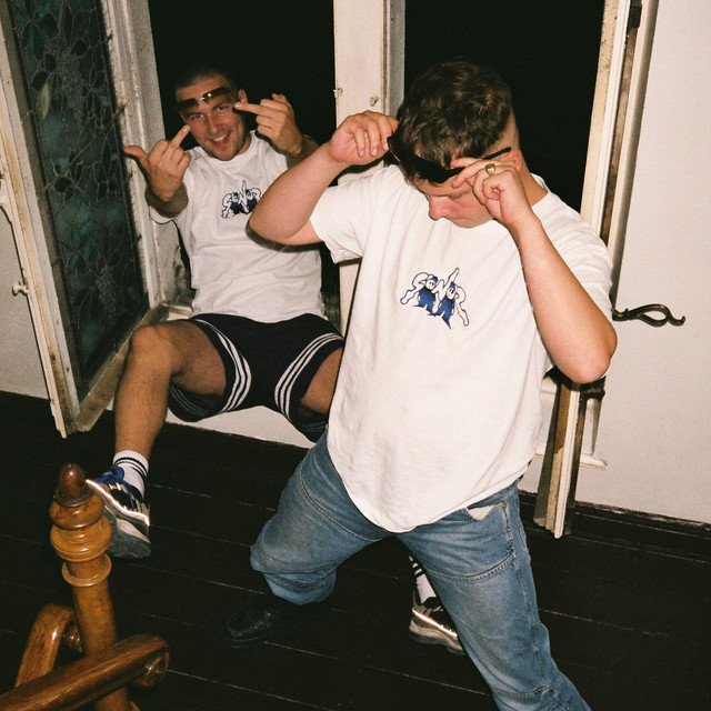 Photographie promotionnelle de Concierto de $ONO$ CLIQ en Frankfurt del Meno.