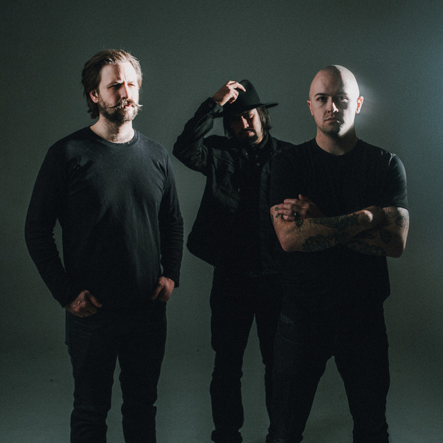 Fotografía promocional de Opponent