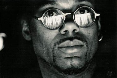 Fotografía promocional de Orby Robinson