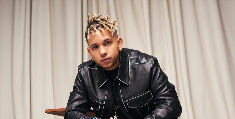 Fotografía promocional de Ovy On The Drums