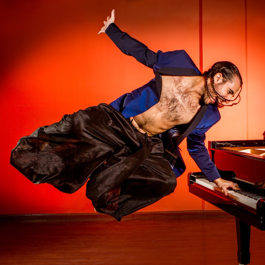 Fotografía promocional de Flamenco en El Backstage de Pablo Rubén Maldonado en Madrid