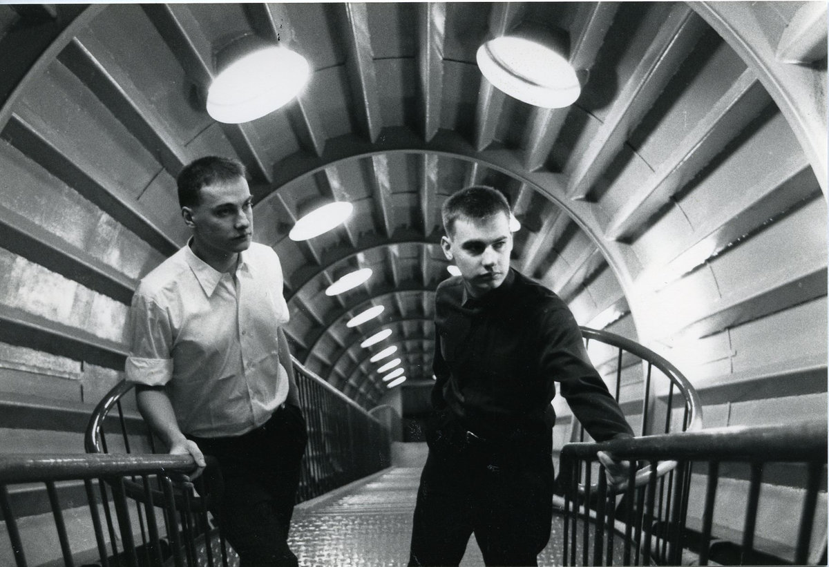 Fotografía promocional de Parade Ground