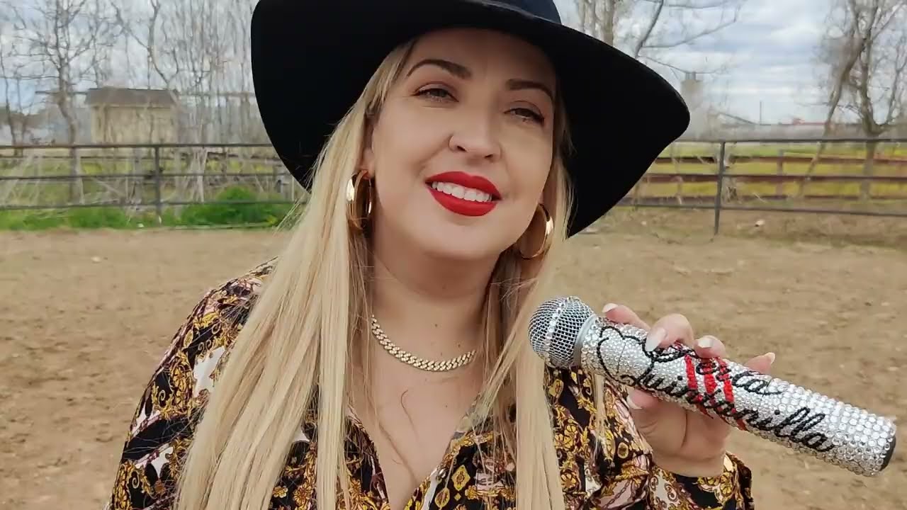 Fotografía promocional de Perla Quintanilla