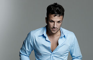 Fotografia promozionale di Peter Andre.