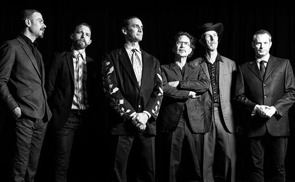 Promotional photograph of Concierto de Petunia and The Vipers en Birmingham.