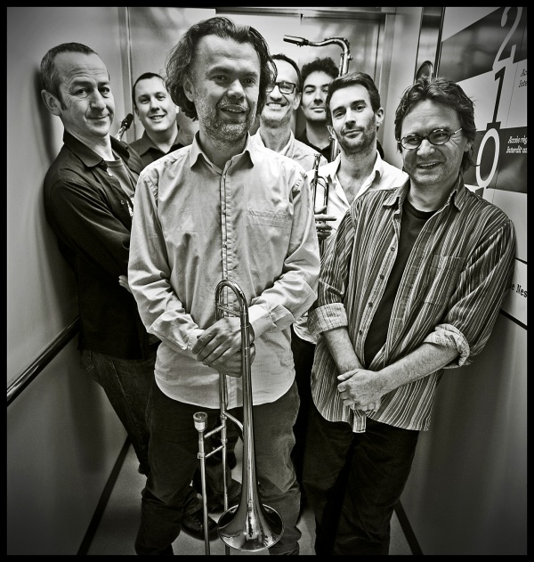 Fotografia promocional de Pg Project.