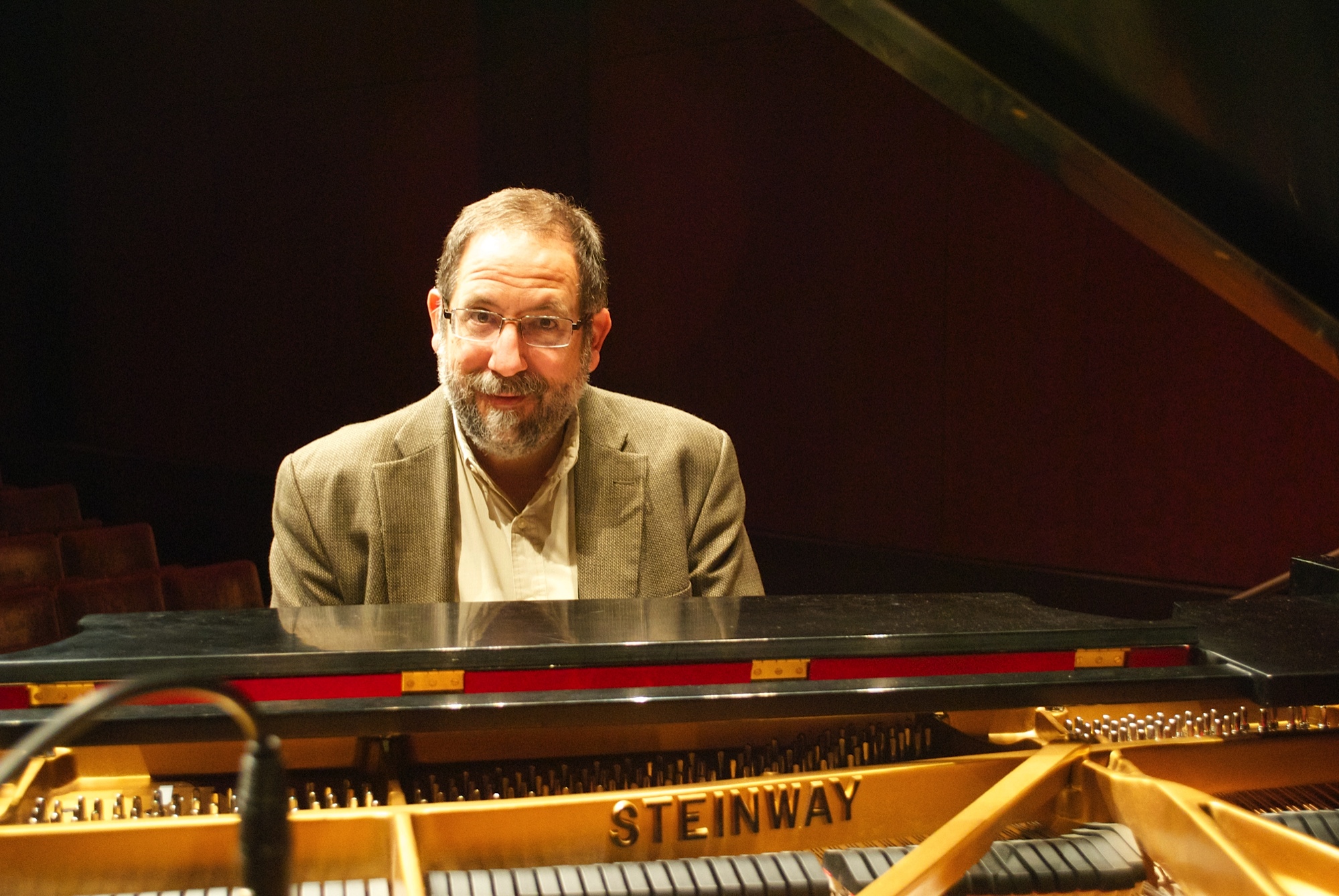 Fotografía promocional de Phil DeGreg