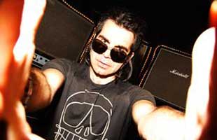 Fotografía promocional de Piero Pelù