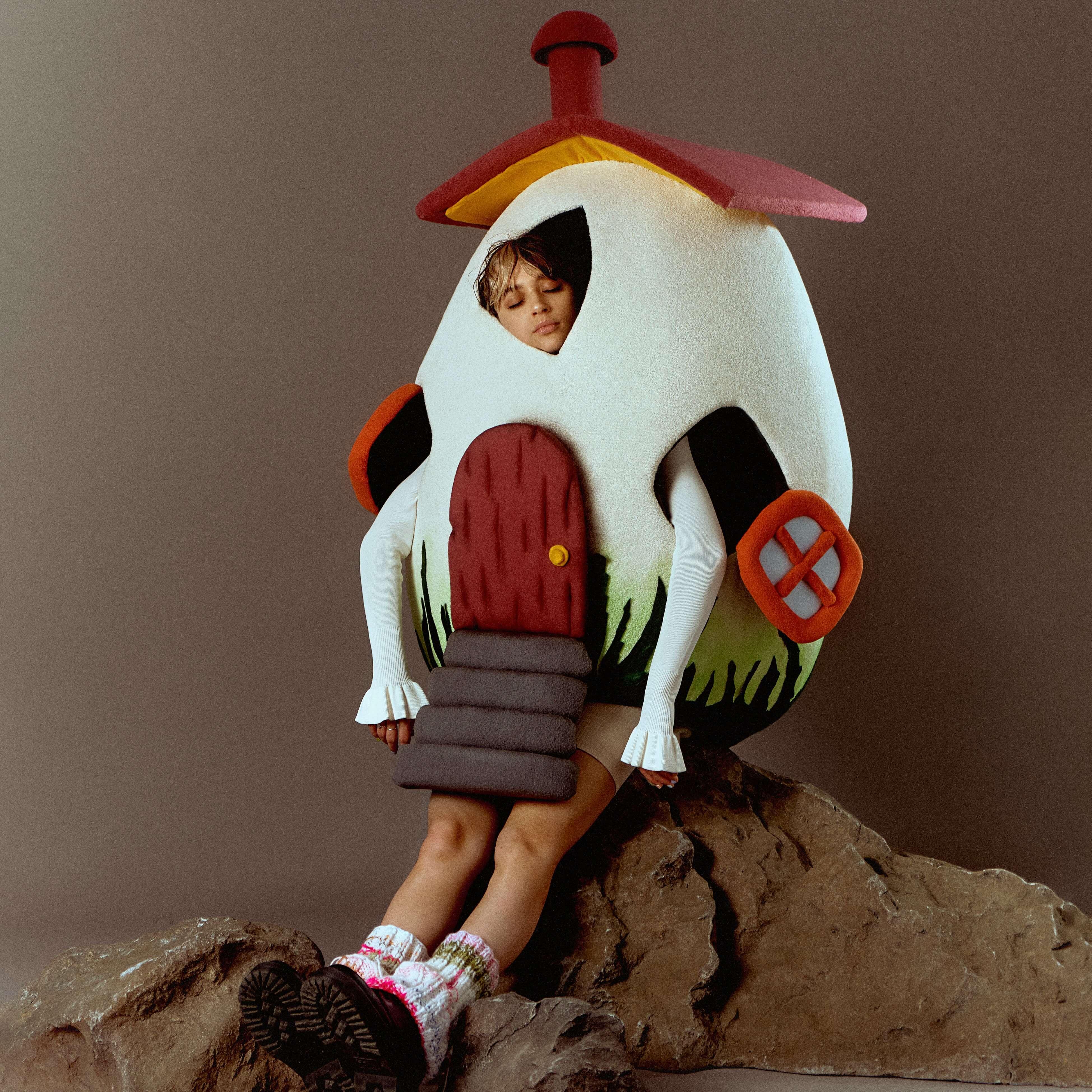 Photographie promotionnelle de Pomme.