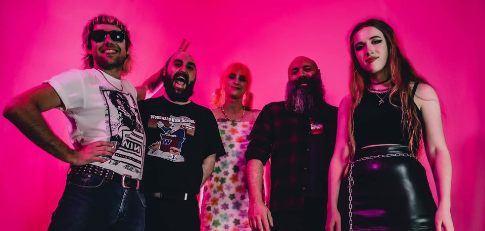 Fotografía promocional de Concierto de Private Function en Wollongong