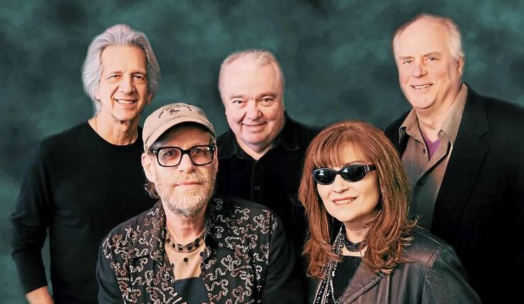 Promofoto von Concierto de Jimmy Vivino + Professor Louie & The Crowmatix en Fall River.