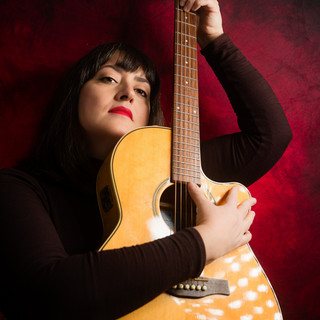 Fotografia promocional de Rachel Drew.