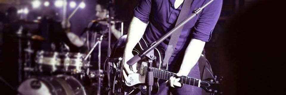 Fotografía promocional de Radio Lola