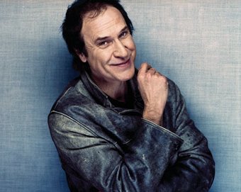 Promotional photograph of Ray Davies.