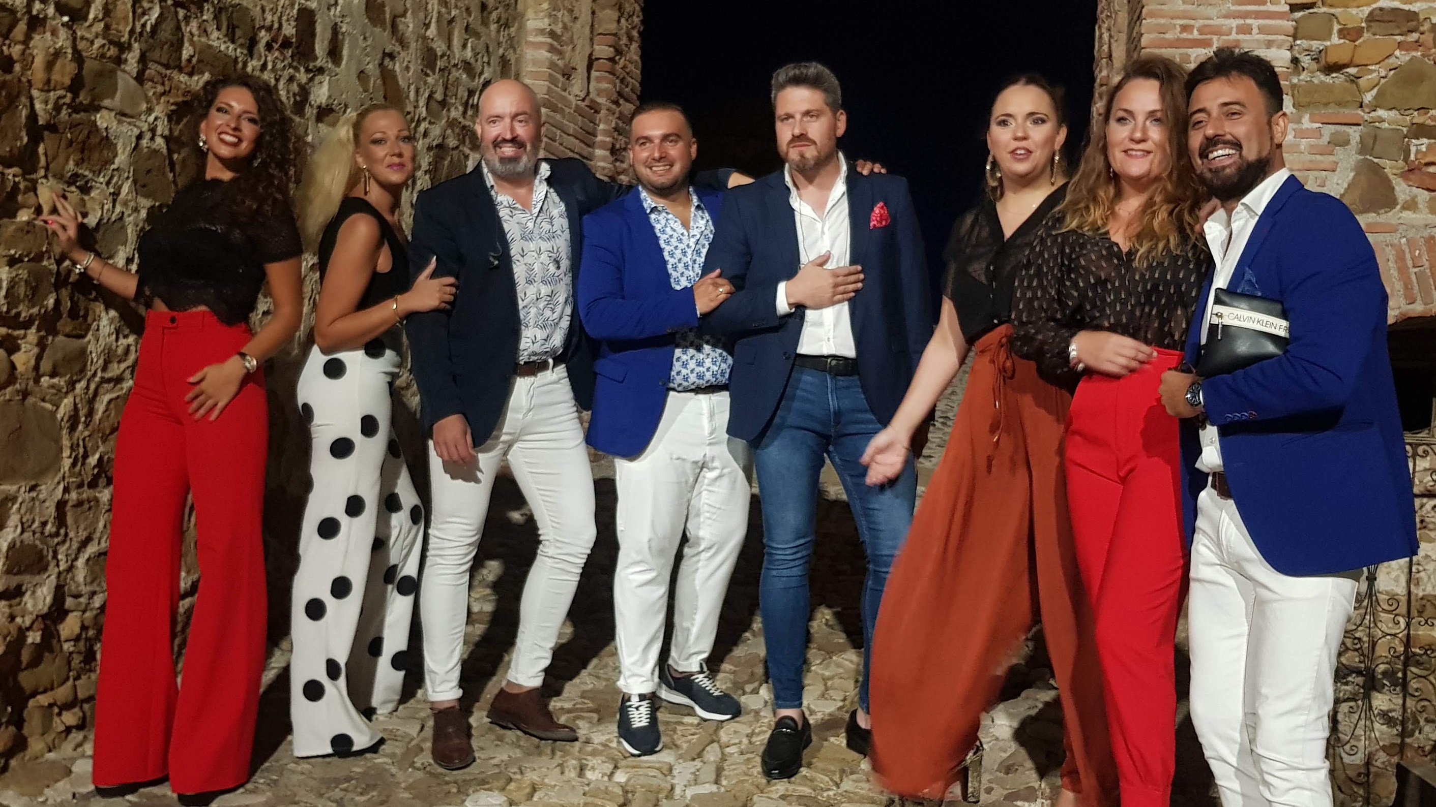 Fotografía promocional de Raya Real