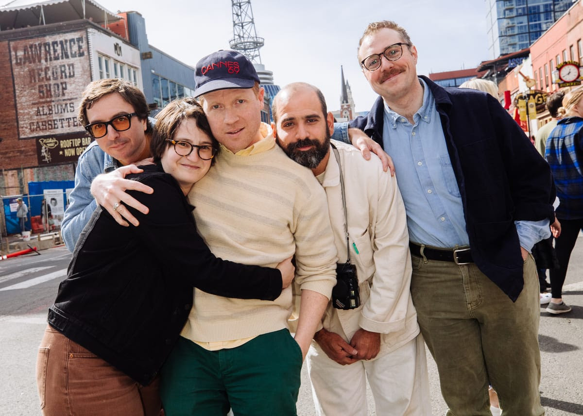 Bilhetes para Real Estate em Saxapahaw Wegow