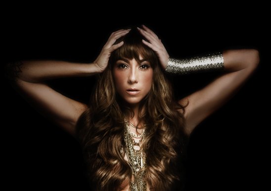 Fotografía promocional de Rebeka Brown