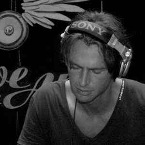 Fotografía promocional de René Vaitl