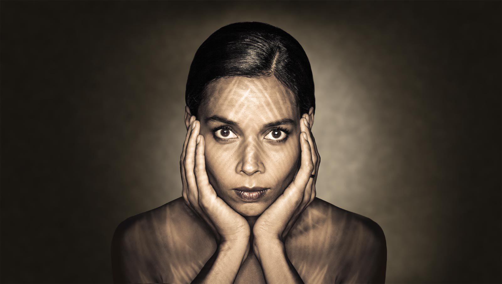 Promofoto von Concierto de Rhiannon Giddens en Berkeley.